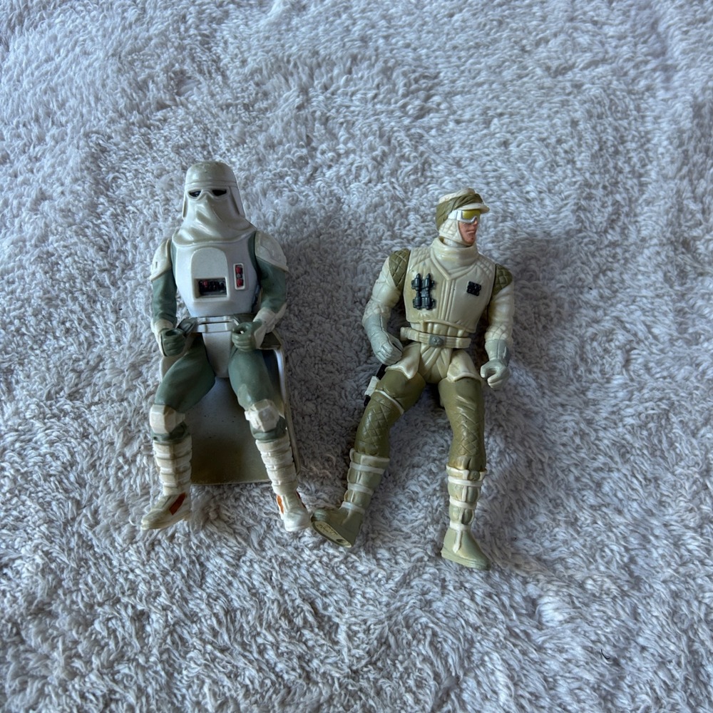 Vintage 1997 Star Wars Kenner Snowtrooper & Hoth Rebel Soldier Action Figures